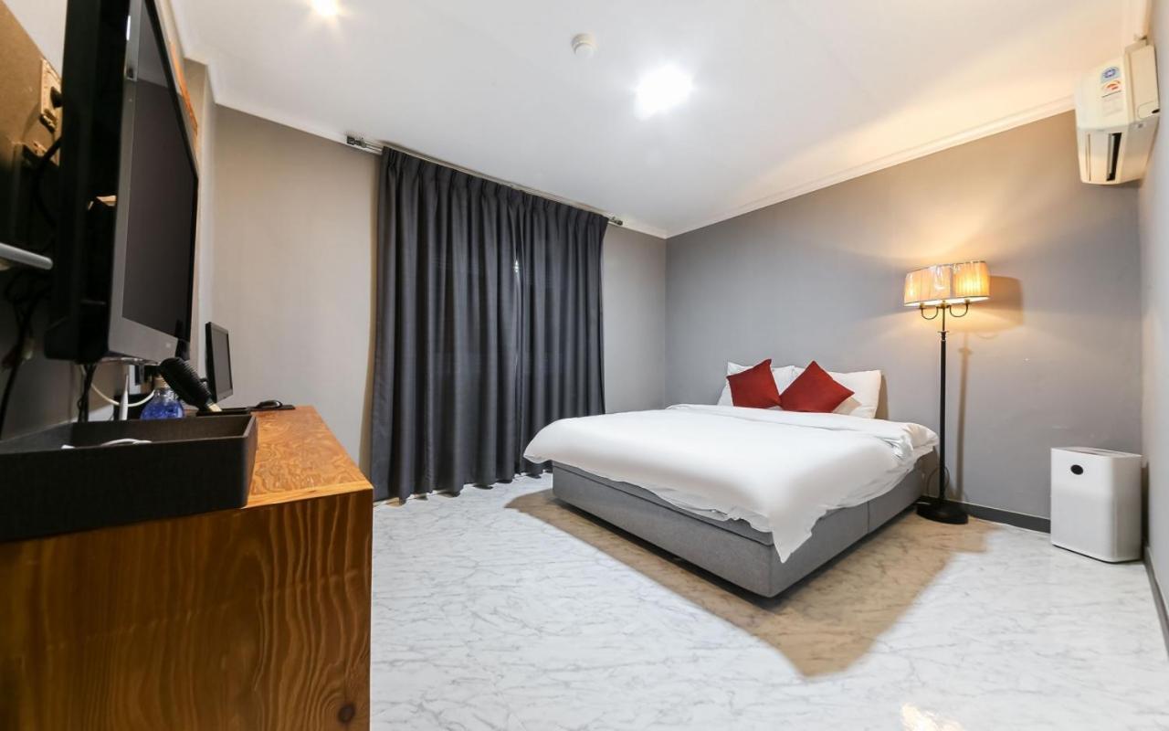 Gung Hotel Jeonju Phòng bức ảnh