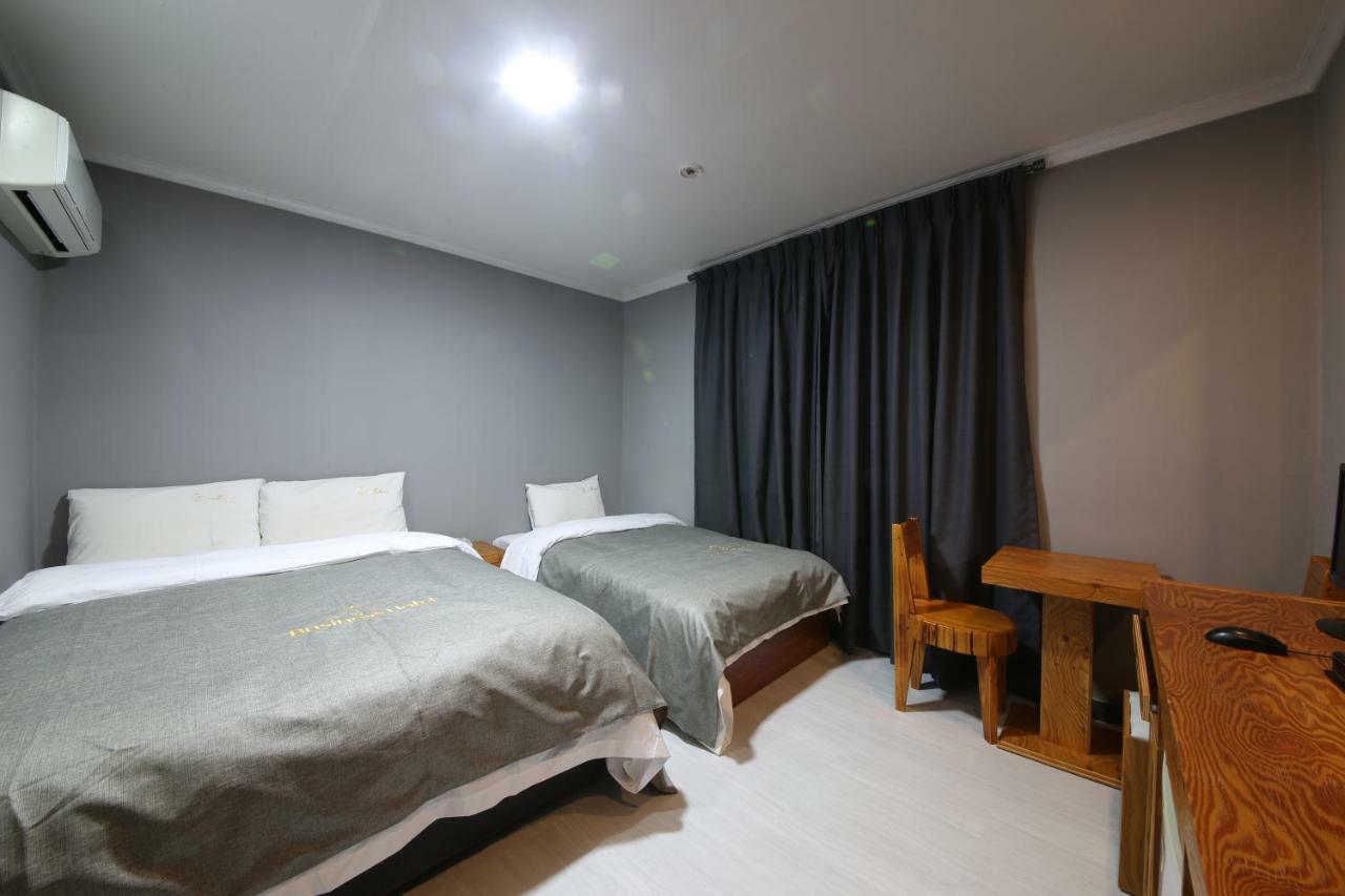 Gung Hotel Jeonju Ngoại thất bức ảnh