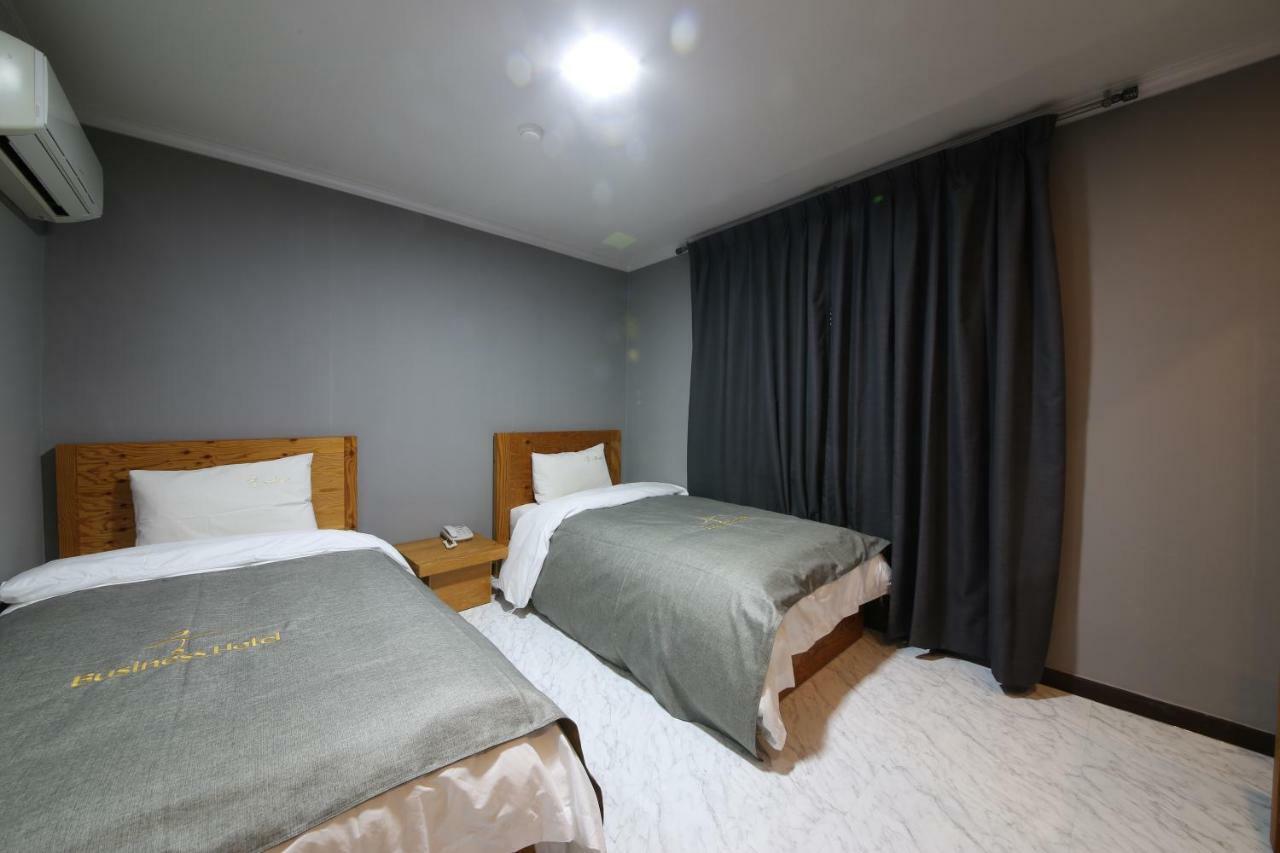 Gung Hotel Jeonju Ngoại thất bức ảnh