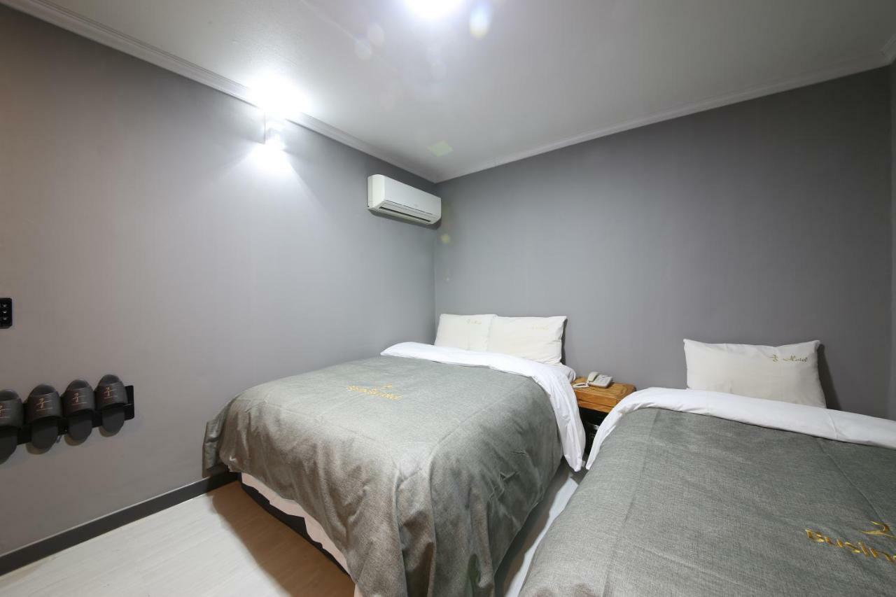Gung Hotel Jeonju Ngoại thất bức ảnh